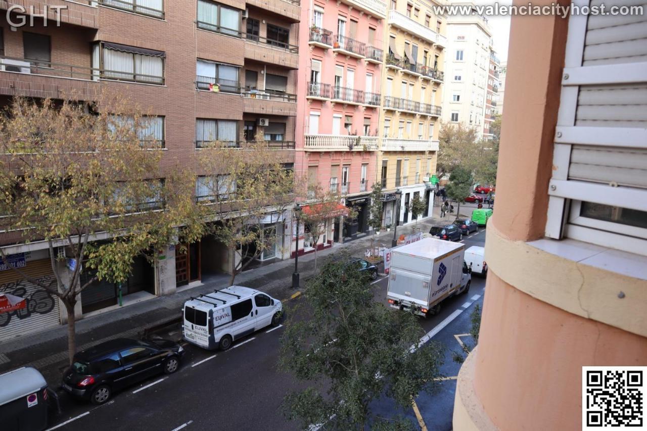 Valencia City Host Luaran gambar