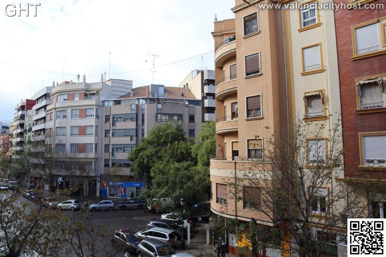 Valencia City Host Luaran gambar